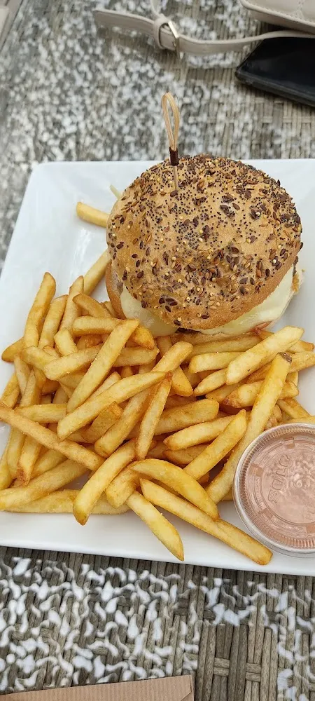 Burger Maison Steak Boucher